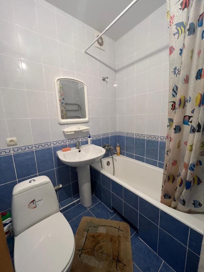 Квартира Недалеко От Центра Города Kharkiv Eksteriør billede